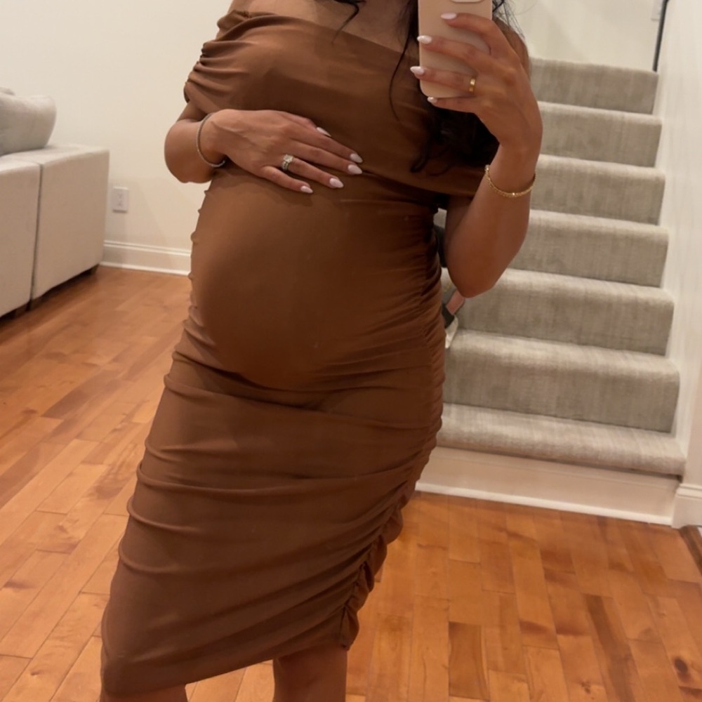 Maternity Fashion Nova Satin Dress in Rust Brown